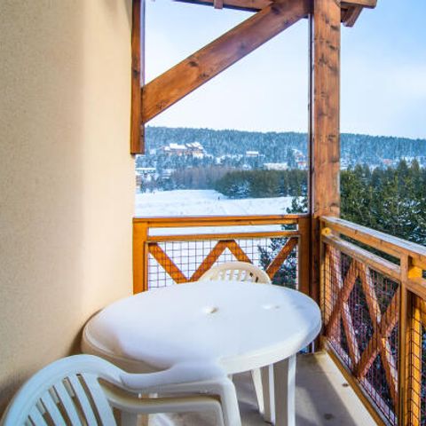 APPARTEMENT 4 personnes - Vue montagne