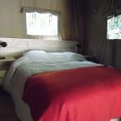TIENDA DE LONA Y MADERA 4 personas - SAFARI FOREST, sin instalaciones sanitarias