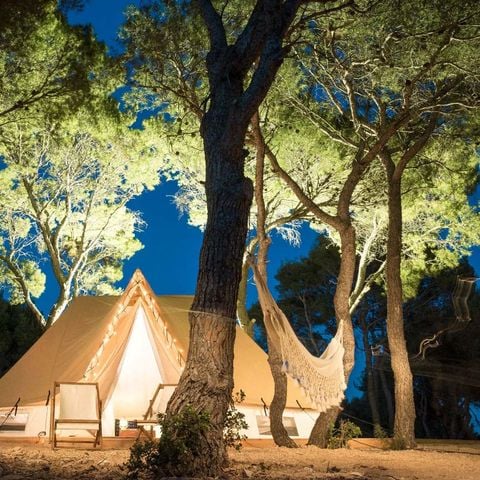 Tienda de lona y madera 4 personas - TENDA GLAMPING
