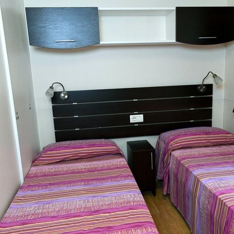 MOBILE HOME 4 people - Space