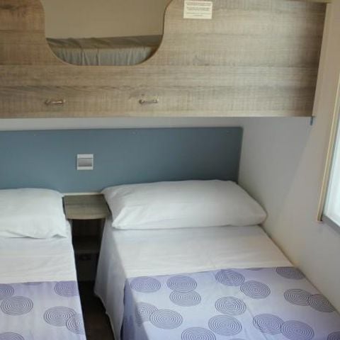 Mobile home 4 persons - Young