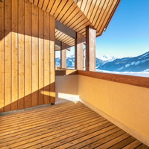 STUDIO 4 people - Studio 4 persons