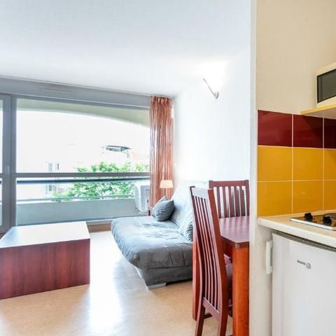 ESTUDIO 2 personas - Con aire acondicionado