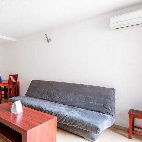 STUDIO 4 persone - CABINA