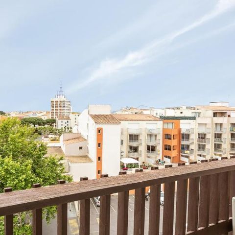 APPARTAMENTO 4 persone - 2 camere con vista sulla piscina