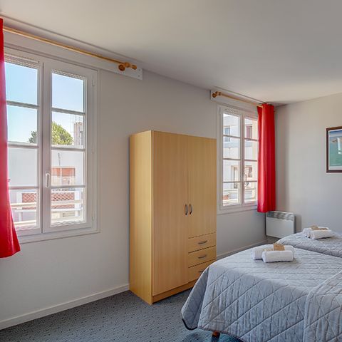 Apartment 4 persons - 2 rooms 4 persons