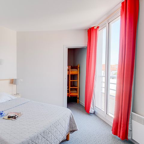 Piso 6 personas - Apartamento de 2 habitaciones con zona de dormitorio para 6 personas - vista al mar