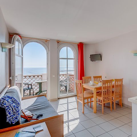 Appartement 5 personen - 2-kamerappartement voor 5 personen met uitzicht op zee