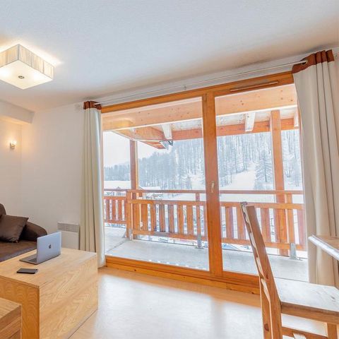APPARTEMENT 4 personnes - COIN MONTAGNE VUE PISTE