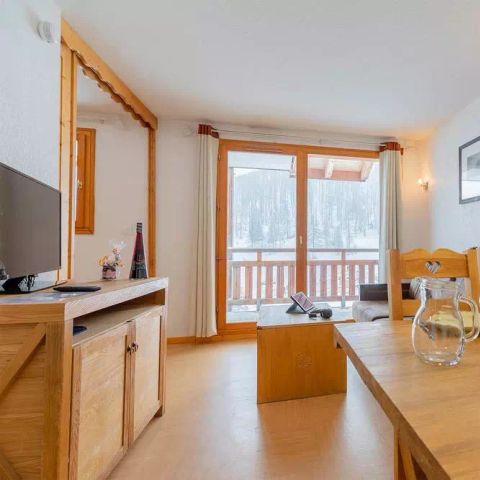 APPARTEMENT 6 personnes - COIN MONTAGNE VUE PISTE