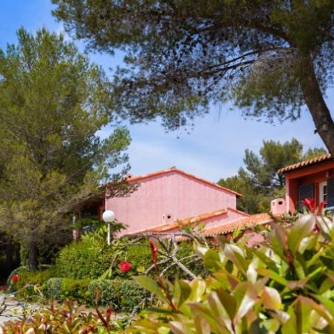 APARTMENT 4 people - 2 rooms - Classic 2P4 (Bed and Breakfast)