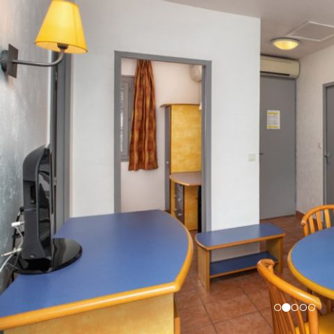STUDIO 2 people - Studio 4 persons Classic for 2 persons (Bed and Breakfast)