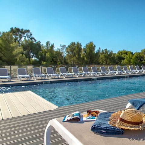 SOWELL - Résidence Les Chênes Verts - Camping Var