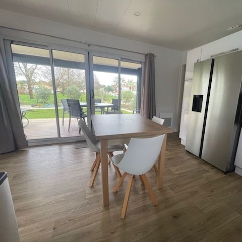 Bungalow 4 personen - Ecolodge Luxe 2 slaapkamers met airconditioning (IMMOBILHOME) toegang zwembad inbegrepen