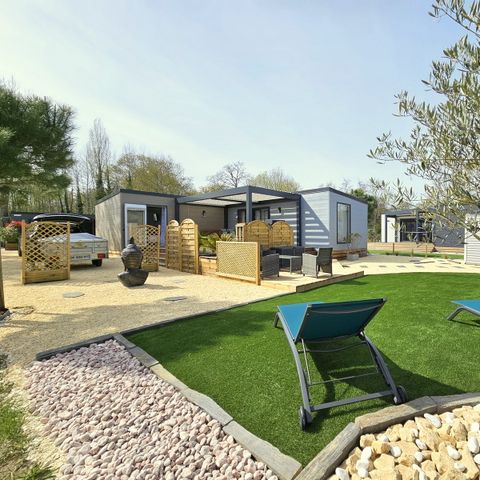 MOBILHOME 8 personas - ECOLODGE FAMILIAR (DF31) 3BED - 2BATH - AIRE ACONDICIONADO - WIFI - PISCINA/JACUZZI - 2 TERRAZAS