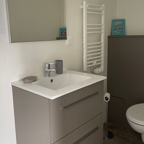 Mobilheim 4 Personen - ECOLODGE IN RUHIGER LAGE (DF19) - 2 ZI - 2 BÄDER - WIFI - KLIMAANLAGE