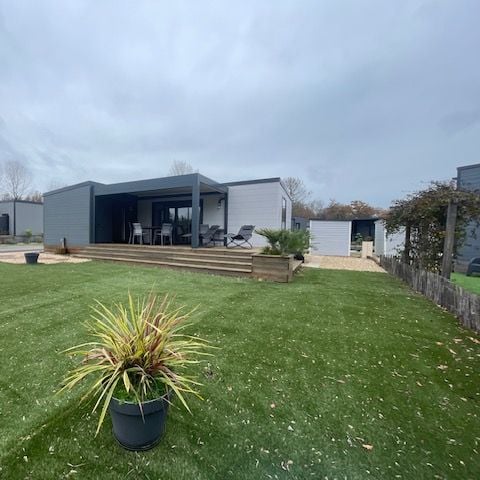 MOBILE HOME 4 people - Luxury Ecolodge Domaine de la forêt (Immobilhome) 2 bedrooms: air conditioning/LL/LV/ access to heated and covered swimming pool included