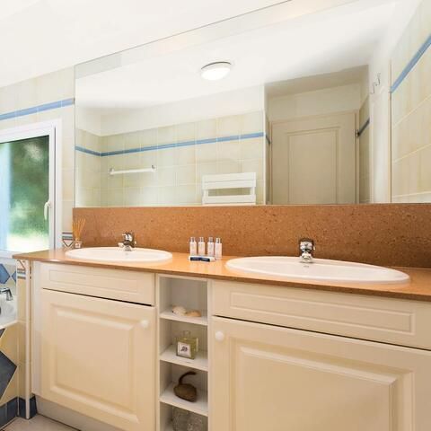 Villa 12 persons - Prestige