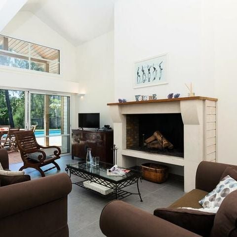 VILLA 12 persone - Prestigio