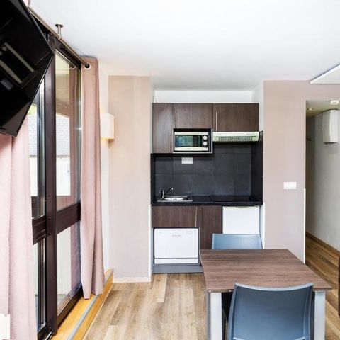Piso 4 personas - Apartamento de 2 habitaciones para 4 personas con balcón