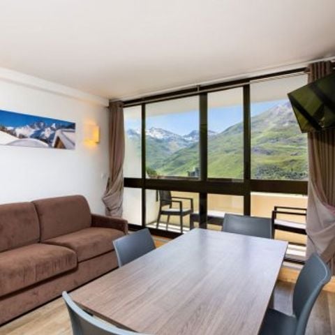 APARTMENT 4 people - 2-room flat sleeps 4 without balcony