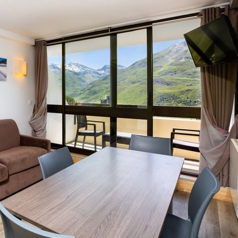 Apartment 6 persons - 3-room flat 6 people