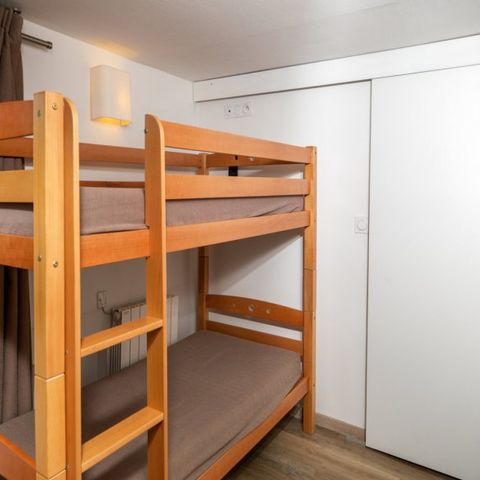 APARTEMENTO 6 personas - Piso de 2 habitaciones para 6 personas