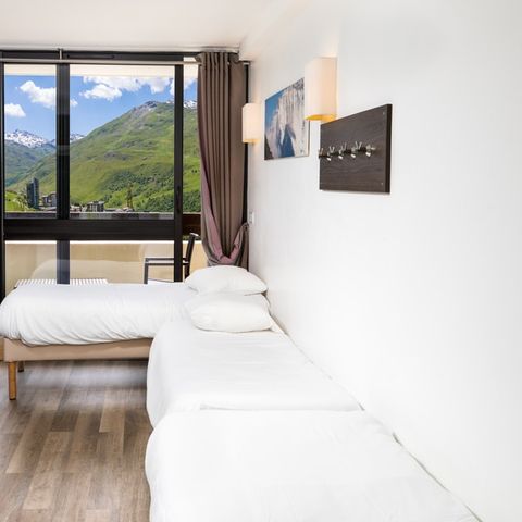 ESTUDIO 2 personas - Estudio 2 personas