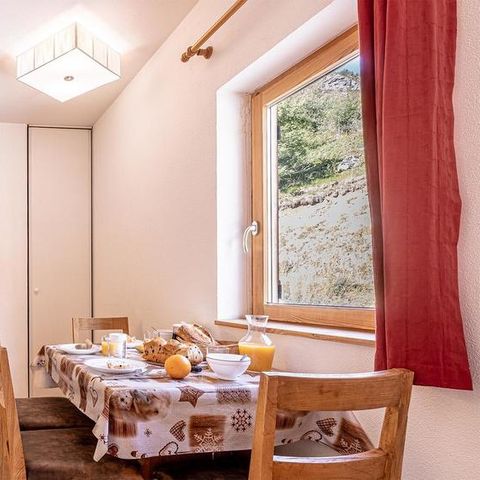Apartment 4 persons - 2 rooms - 4 persons