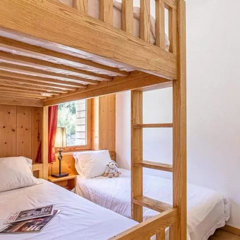 Apartment 5 persons - 2 rooms - 5 persons