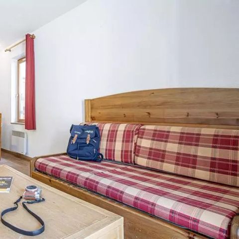 Apartment 5 persons - 2 rooms - 5 persons