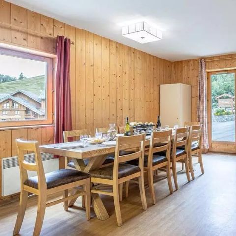 Apartment 10 persons - 5 rooms - 10 people