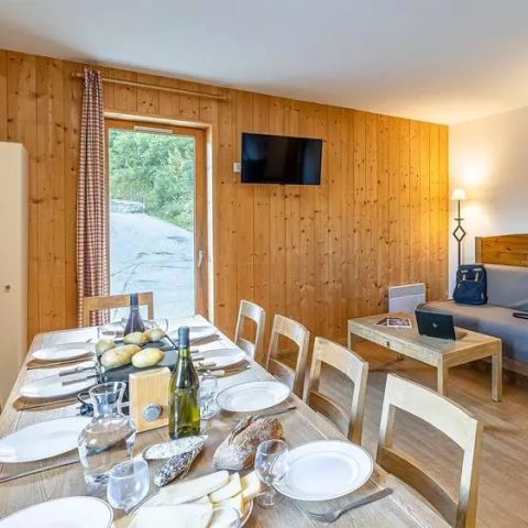 Apartment 10 persons - 5 rooms - 10 people