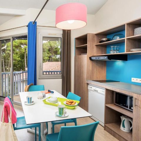 APPARTAMENTO 6 persone - Bilocale 6 posti letto - Vista parco