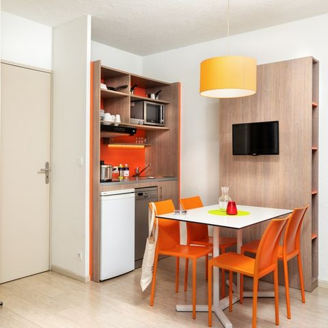 APPARTEMENT 2 personen - 2-kamerappartement voor 2 personen