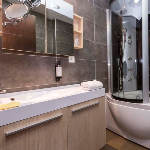 APPARTEMENT 4 personen - Ferney Voltaire Suite