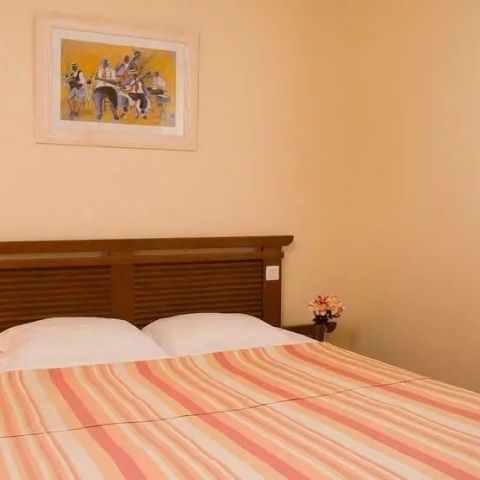 APARTEMENTO 6 personas - Piso 2 Habitaciones Entresuelo 5/6 personas