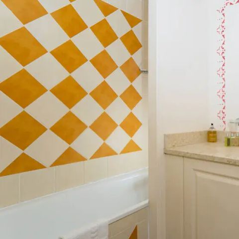 APARTMENT 4 people - Premium 2-room flat sleeps 4 - Air-conditioned