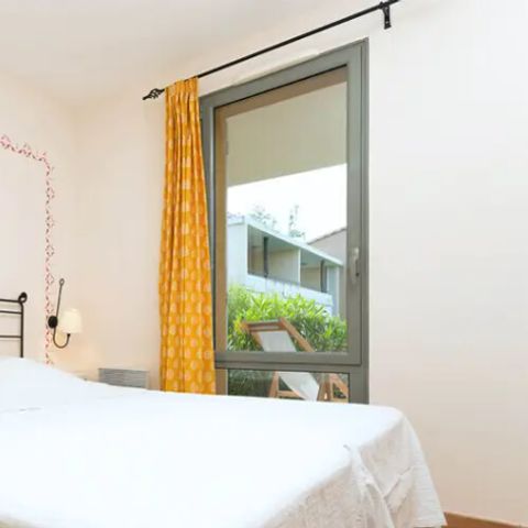 Apartment 4 persons - 2-room apartment sleeps 4 - Air-conditioned