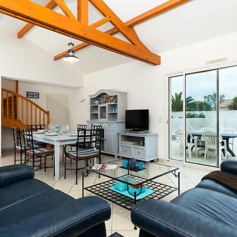 VILLA 8 personnes - SUPERIEURE