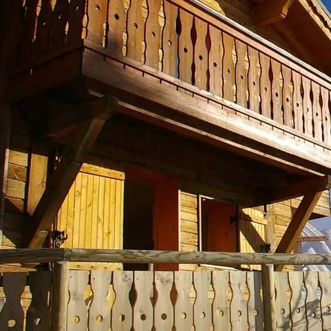 Madame Vacances - Résidence Chalets des Alpages  - Camping Savoie