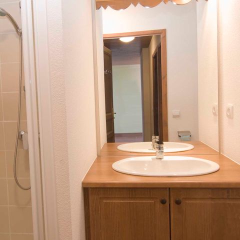 APPARTEMENT 10 personnes - CABINE + COIN MONTAGNE