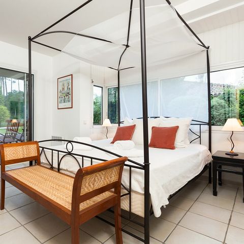 VILLA 10 people
