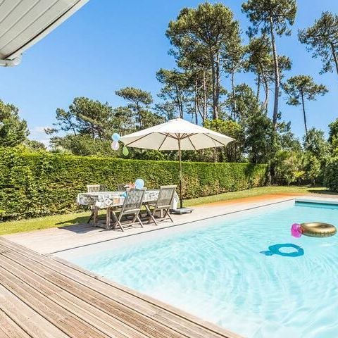 VILLA 12 personnes - 4 chambres + Coin nuit