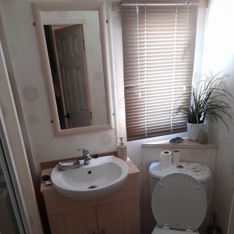 CASA MOBILE 8 persone - 001 (3 camere da letto, 2 bagni con doccia) - Aria condizionata, TV, Lavatrice - Terrazza coperta