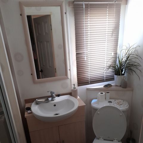 MOBILHOME 8 personnes - 001 (3 chambres, 2 salle d'eau) - Clim, TV, Lave-linge - Terrasse couverte