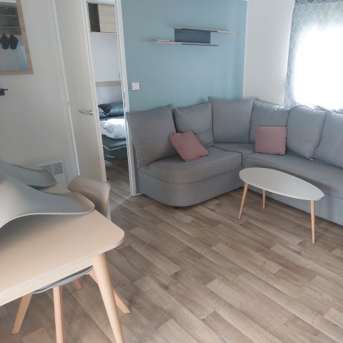 MOBILHOME 8 personnes - 008 (3 chambres, 2 salle d'eau) - Clim, TV, Lave-vaisselle - Terrasse couverte
