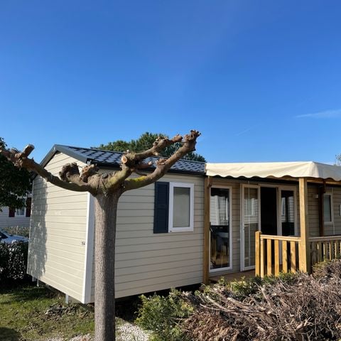 Mobile home 8 persons - 008 (3 bedrooms, 2 shower rooms) - Air conditioning, TV, Dishwasher - Covered terrace
