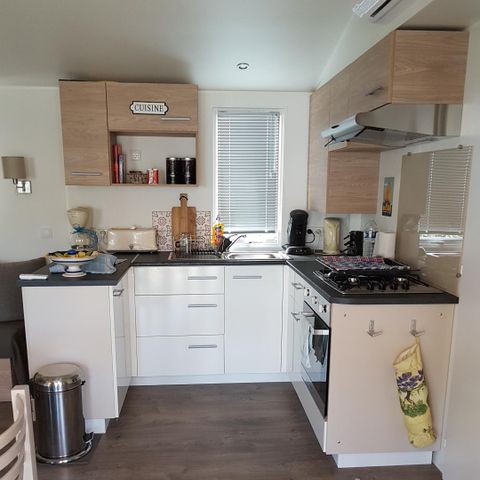 BUNGALOW 6 personnes - 3 chambres - 2 salle d'eau - (Clim, TV, Lave-linge) - Terrasse couverte