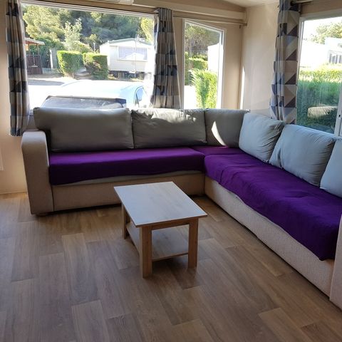 Mobilheim 5 Personen - 2 Schlafzimmer - 1 Badezimmer - (Klimaanlage, Fernseher, Geschirrspülmaschine, Waschmaschine) - Geschlossene überdachte Terrasse - 011